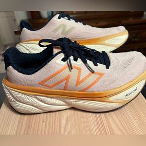 New Balance fresh foam women’s WIDE 8.5